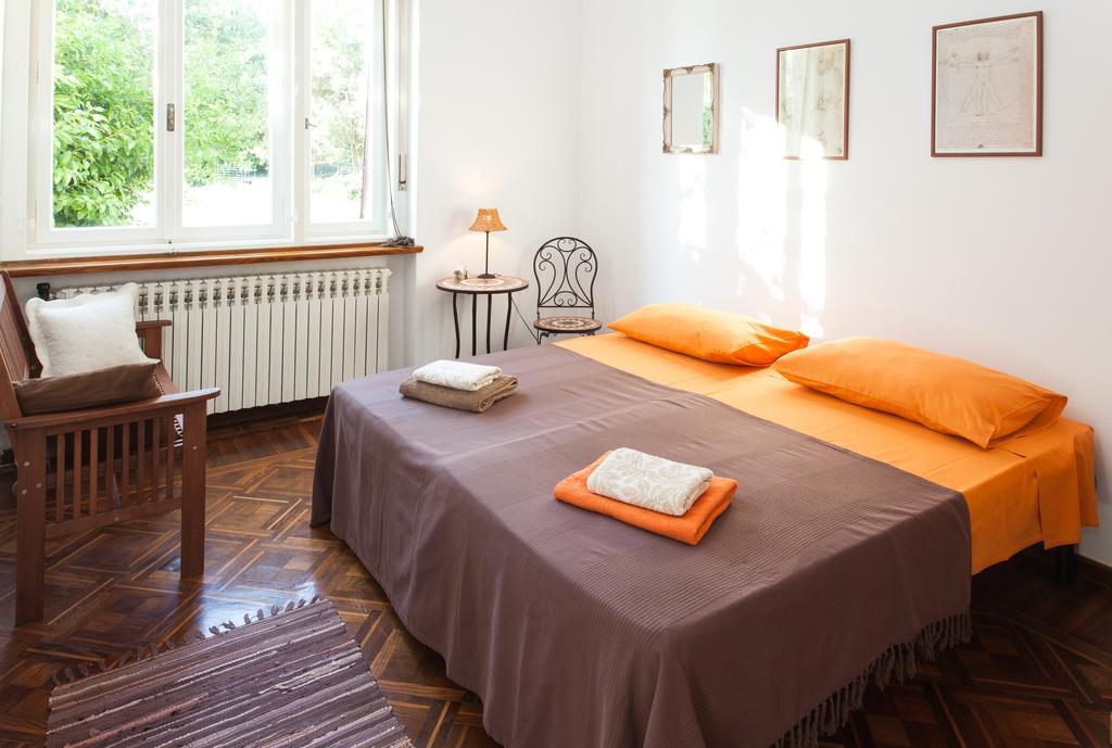 Ira Apartment
