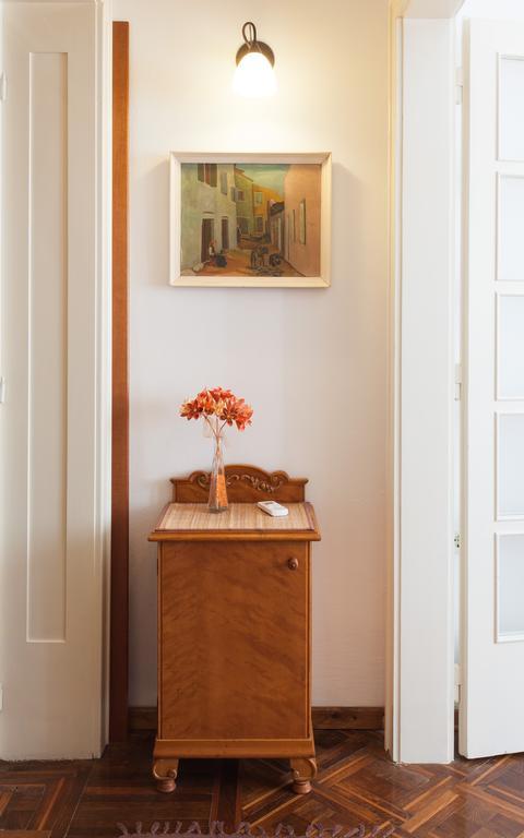 Apartment Ira